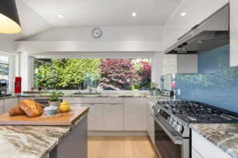 6485 Madrona Crescent